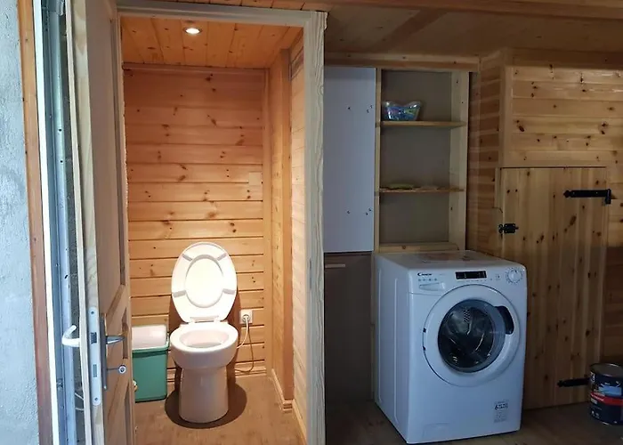 Bois Au Coeur Des Pyrénées Ariégeoises LʼHospitalet-près-lʼAndorre